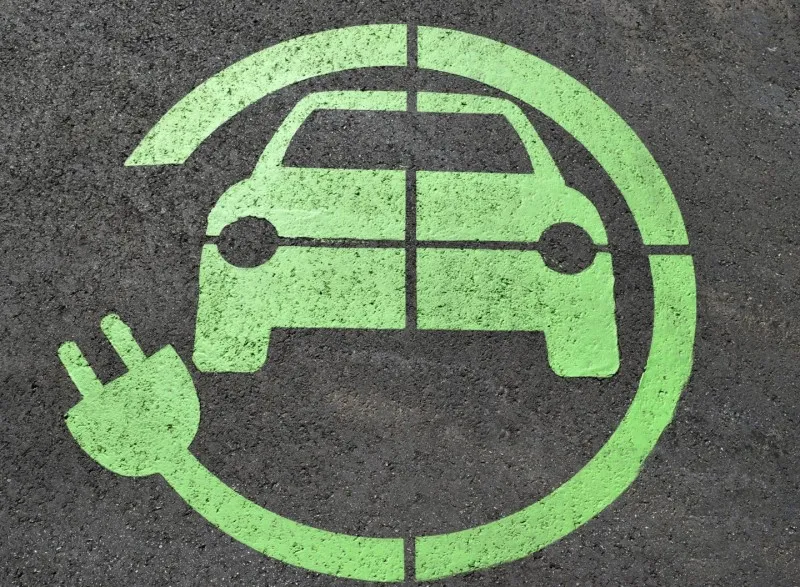 Nederlanders rijden elektrisch terwijl ze het niet eens zijn met klimaatbeleid