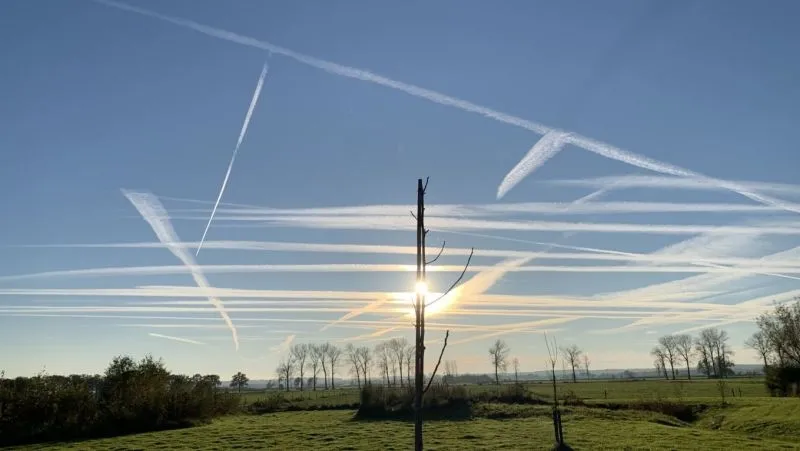 Vliegtuigstrepen voorkomen is simpel en scheelt klimaatschade